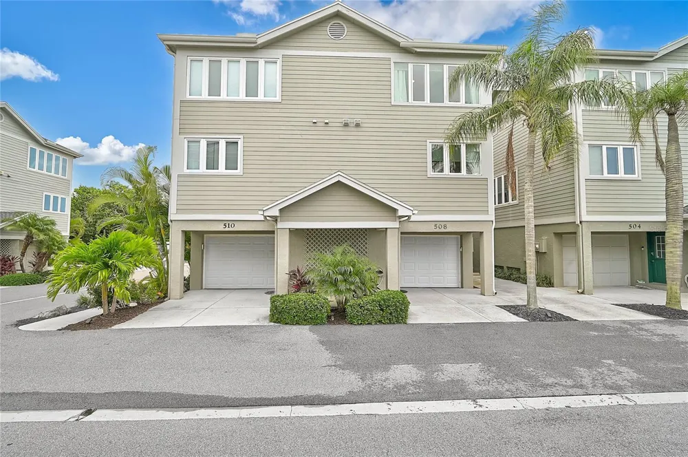 508 FOREST WAY #508 Longboat Key, FL 34228