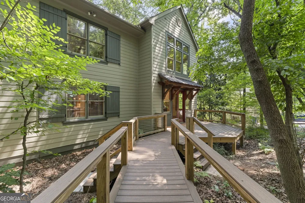 3886 Harts Mill LN Brookhaven, GA 30319