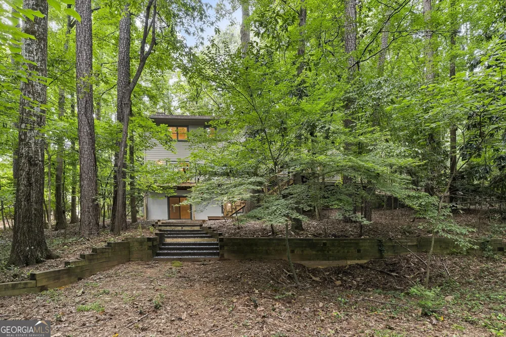 3886 Harts Mill LN Brookhaven, GA 30319