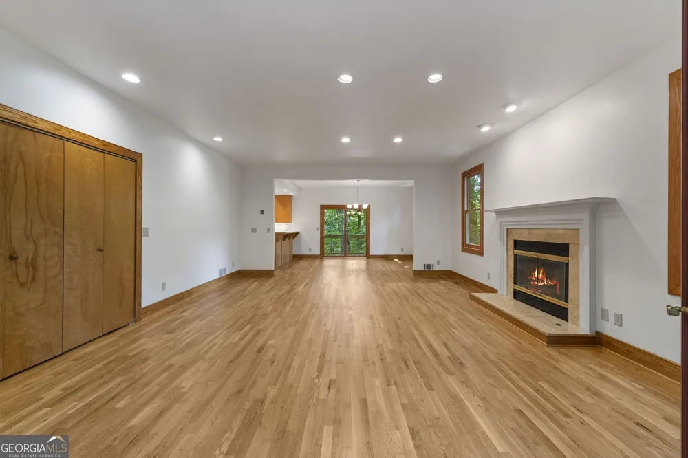 3886 Harts Mill LN Brookhaven, GA 30319