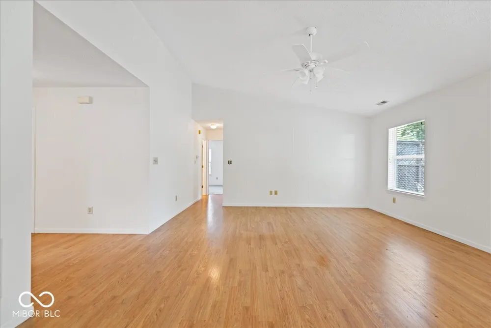 343 S Windstone Court Bloomington, IN 47403