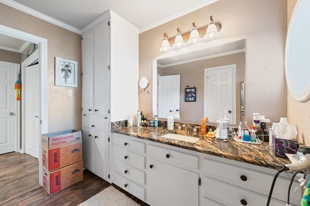 7208 E County Road 405 Alvarado, TX 76009