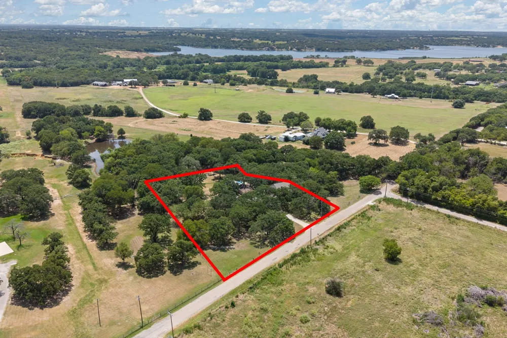 7208 E County Road 405 Alvarado, TX 76009