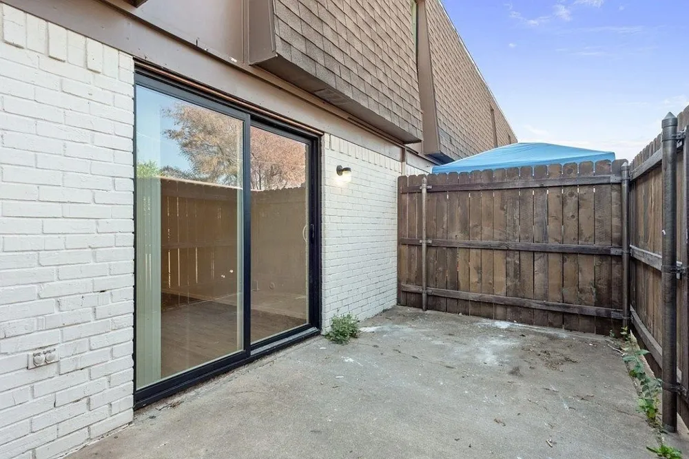 7700 Chapin Road #5 Fort Worth, TX 76116