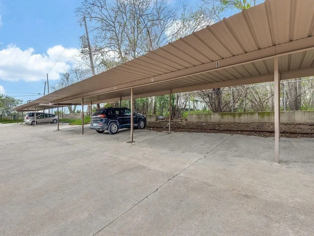 7700 Chapin Road #5 Fort Worth, TX 76116