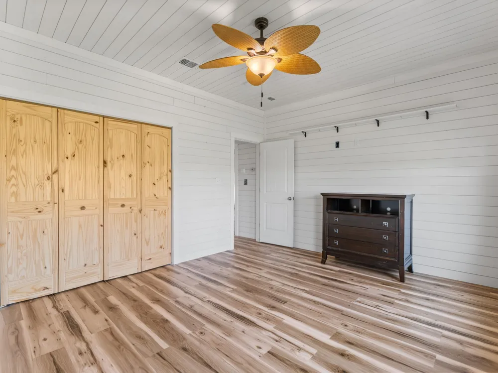403 Beachfront Drive Matagorda, TX 77457