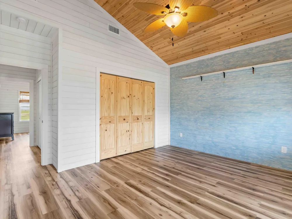 403 Beachfront Drive Matagorda, TX 77457