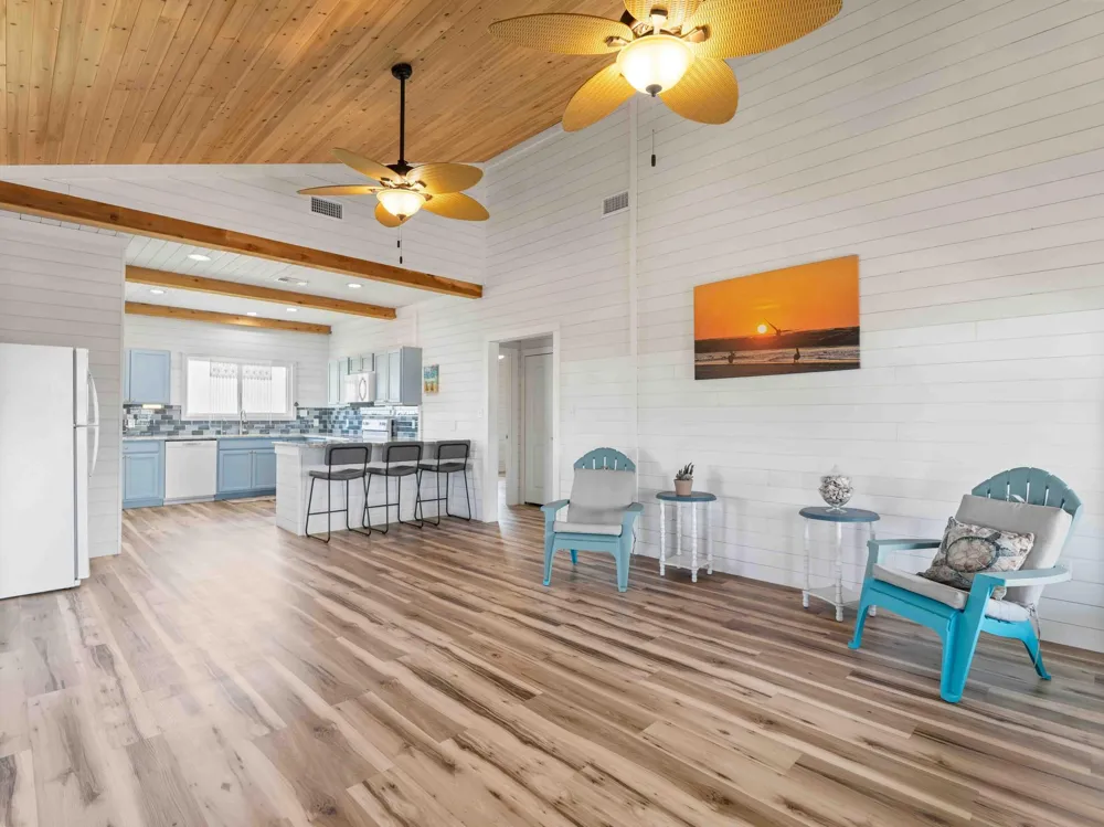403 Beachfront Drive Matagorda, TX 77457
