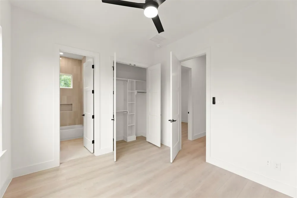 308 E 35th Street Houston, TX 77018