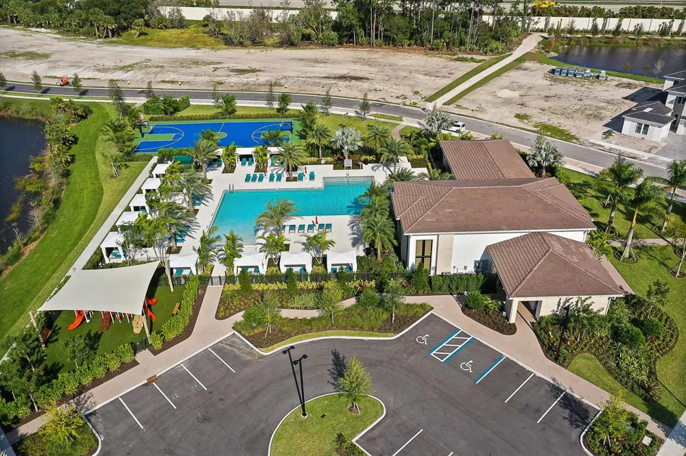 13558 Artisan Circle Palm Beach Gardens, FL 33418