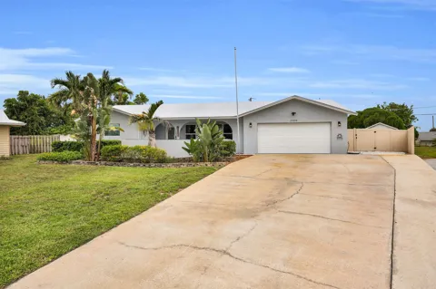 2306 NE 19TH COURT
