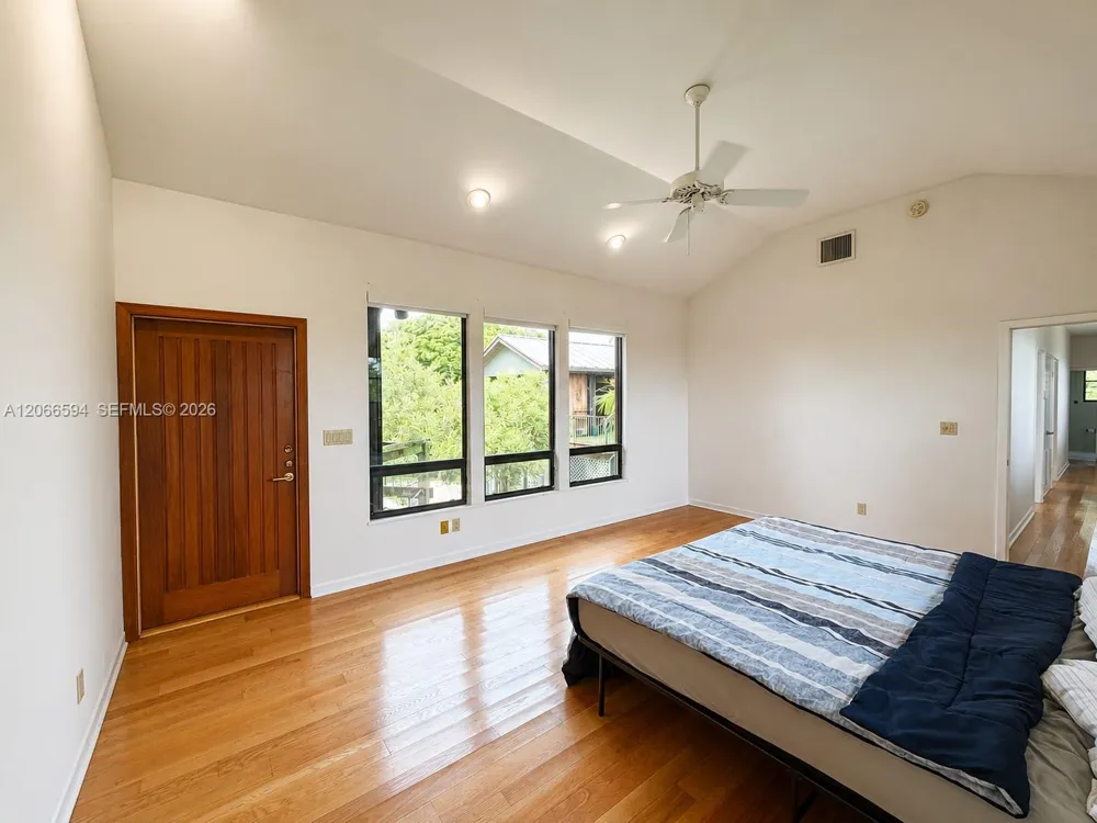 19255 SW 260th St Homestead, FL 33031