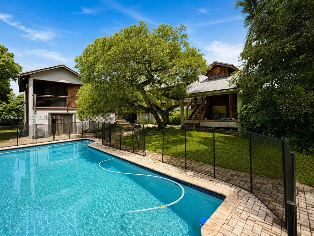 19255 SW 260th St Homestead, FL 33031