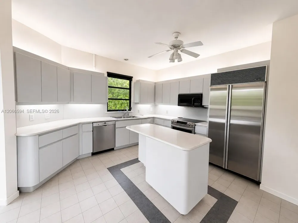 19255 SW 260th St Homestead, FL 33031