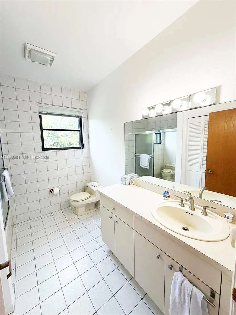 19255 SW 260th St Homestead, FL 33031