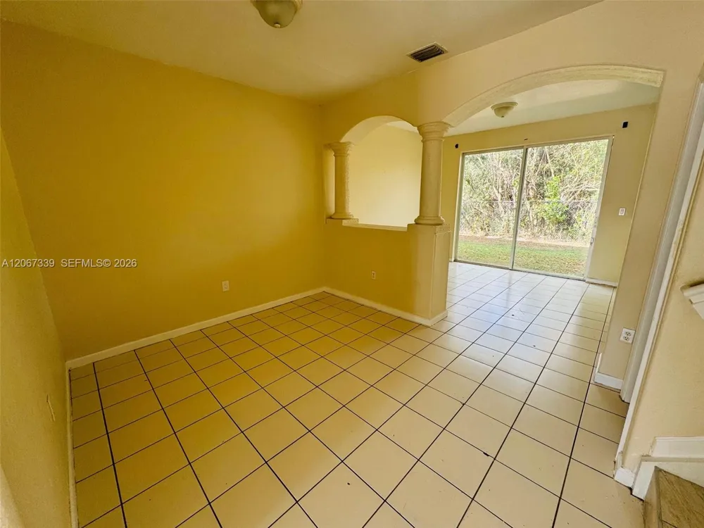 1601 SE 24th Ct #221 Homestead, FL 33035