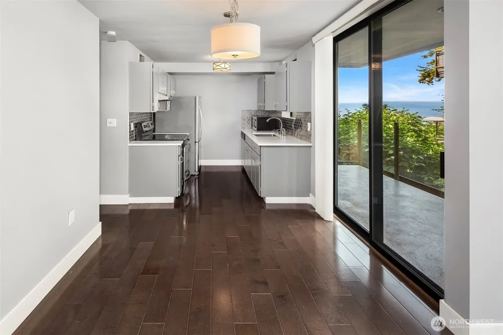 4561 Lake Washington Boulevard NE #201 Kirkland, WA 98033