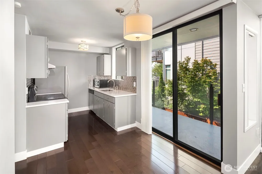 4561 Lake Washington Boulevard NE #201 Kirkland, WA 98033