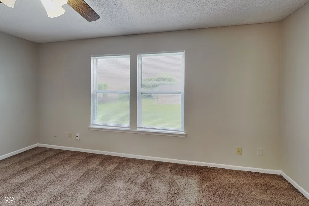 2233 Summerfield Drive Plainfield, IN 46168