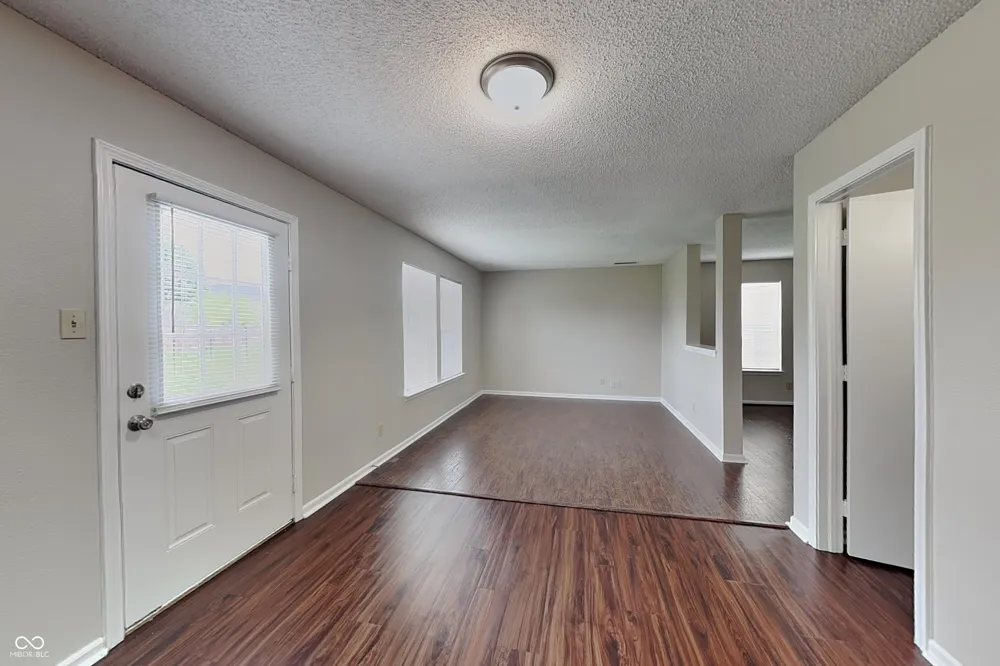 2233 Summerfield Drive Plainfield, IN 46168