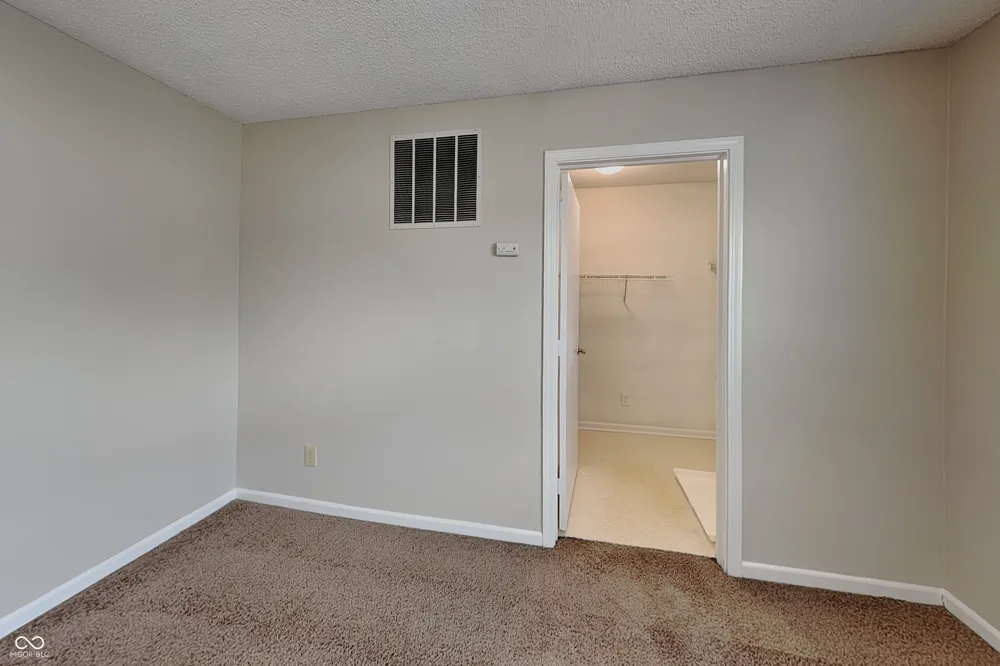2233 Summerfield Drive Plainfield, IN 46168
