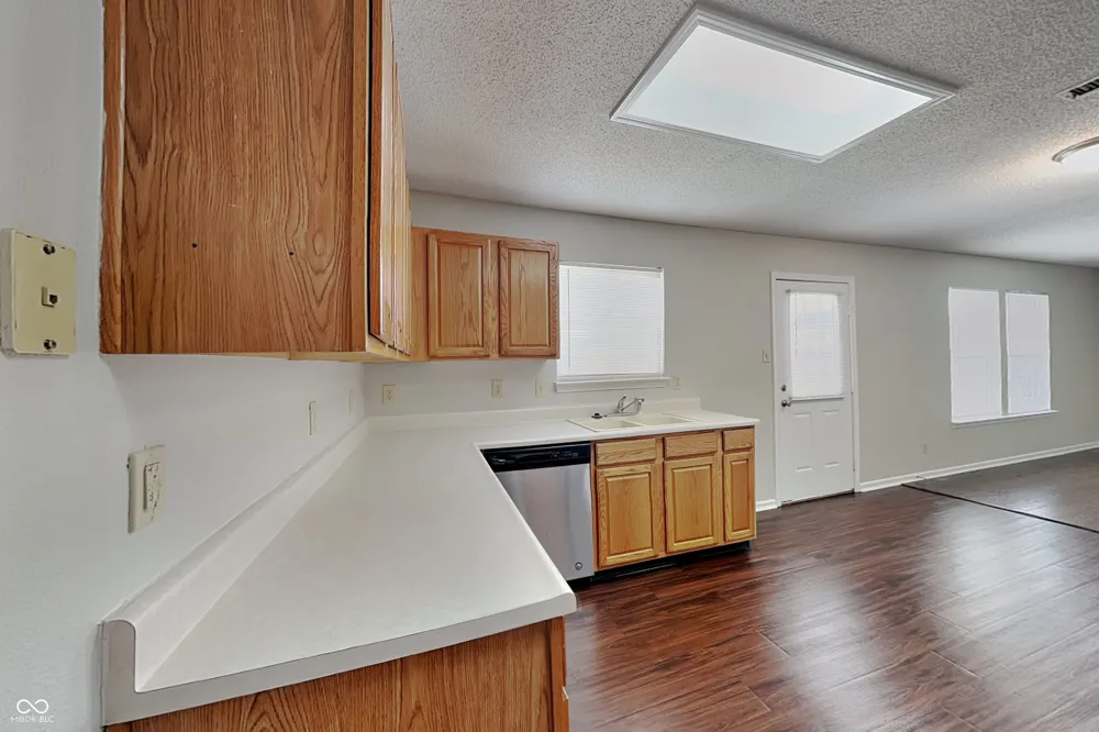 2233 Summerfield Drive Plainfield, IN 46168