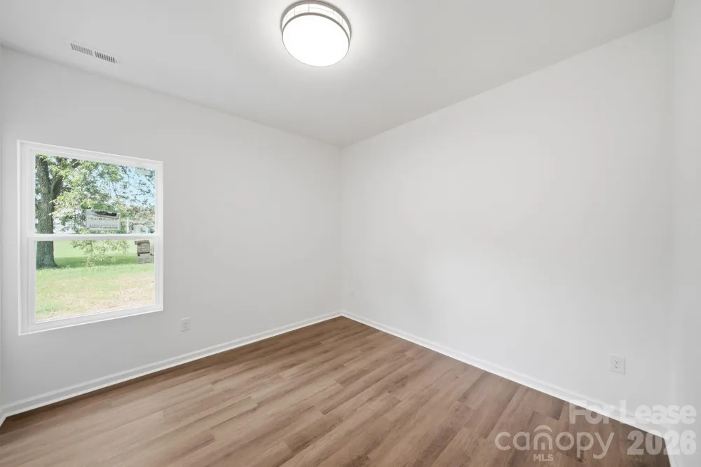 1533 S Battleground Avenue Kings Mountain, NC 28086