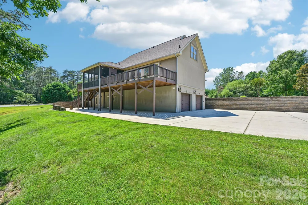 2016 Rocky Stream Road York, SC 29745