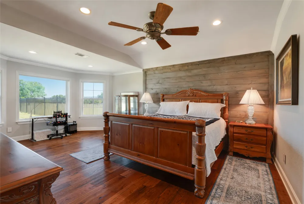 608 Bush Drive Whitney, TX 76692