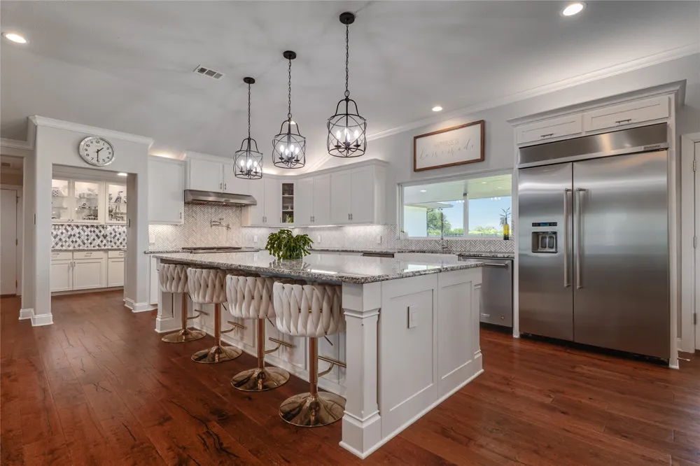 608 Bush Drive Whitney, TX 76692