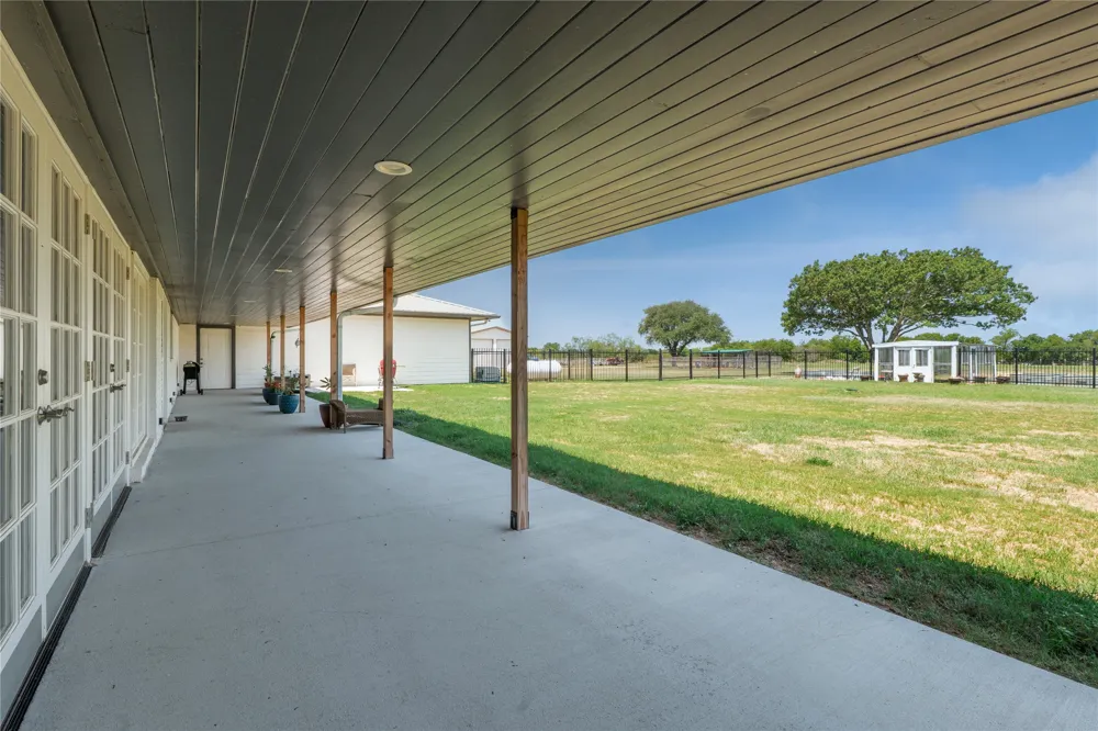 608 Bush Drive Whitney, TX 76692