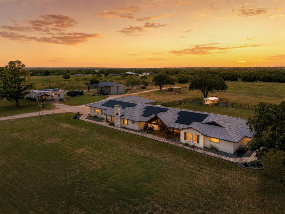 608 Bush Drive Whitney, TX 76692