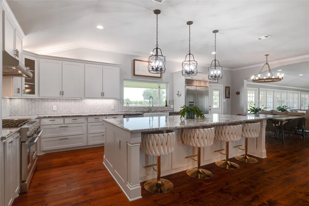 608 Bush Drive Whitney, TX 76692