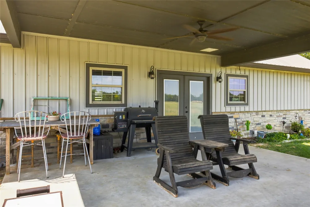 189 County Road 3090 Ben Franklin, TX 75415