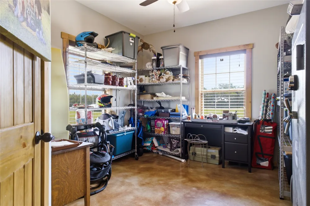 189 County Road 3090 Ben Franklin, TX 75415