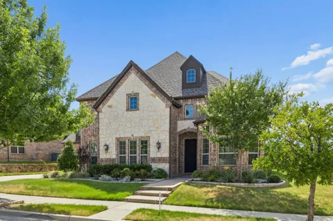 400 Winding Ridge Trail