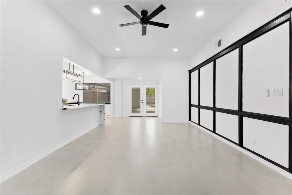 3815 Plum Hollow Drive Houston, TX 77059