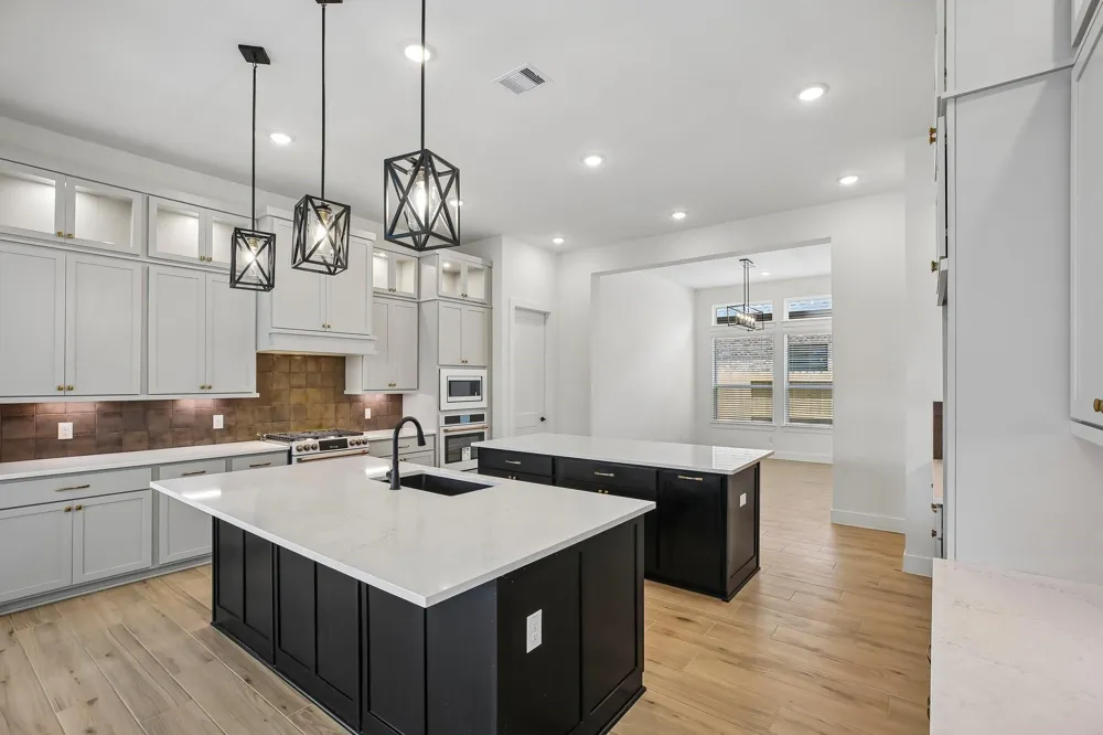 12051 Lake View Boulevard Mont Belvieu, TX 77523
