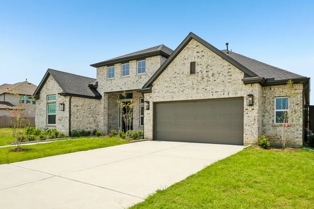 12051 Lake View Boulevard Mont Belvieu, TX 77523