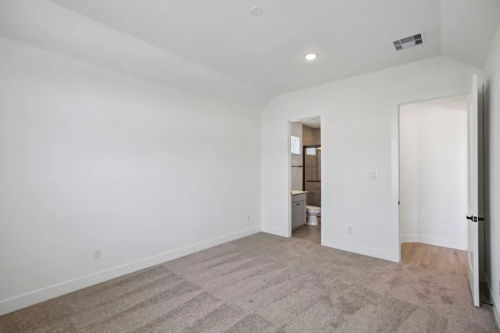 12051 Lake View Boulevard Mont Belvieu, TX 77523