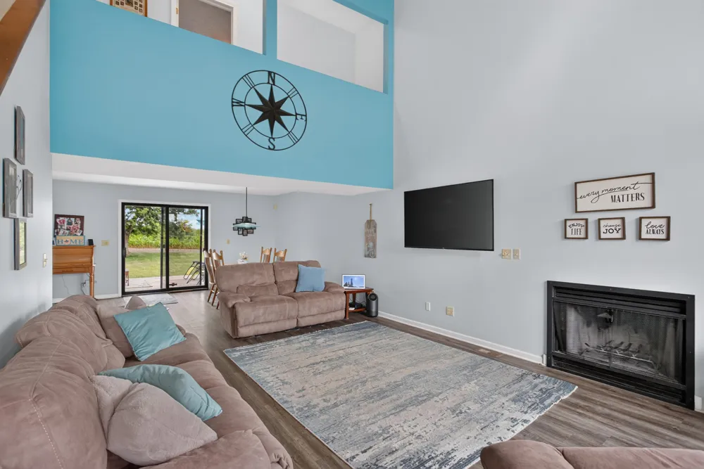 268 Somerset Drive Brooklyn, MI 49230