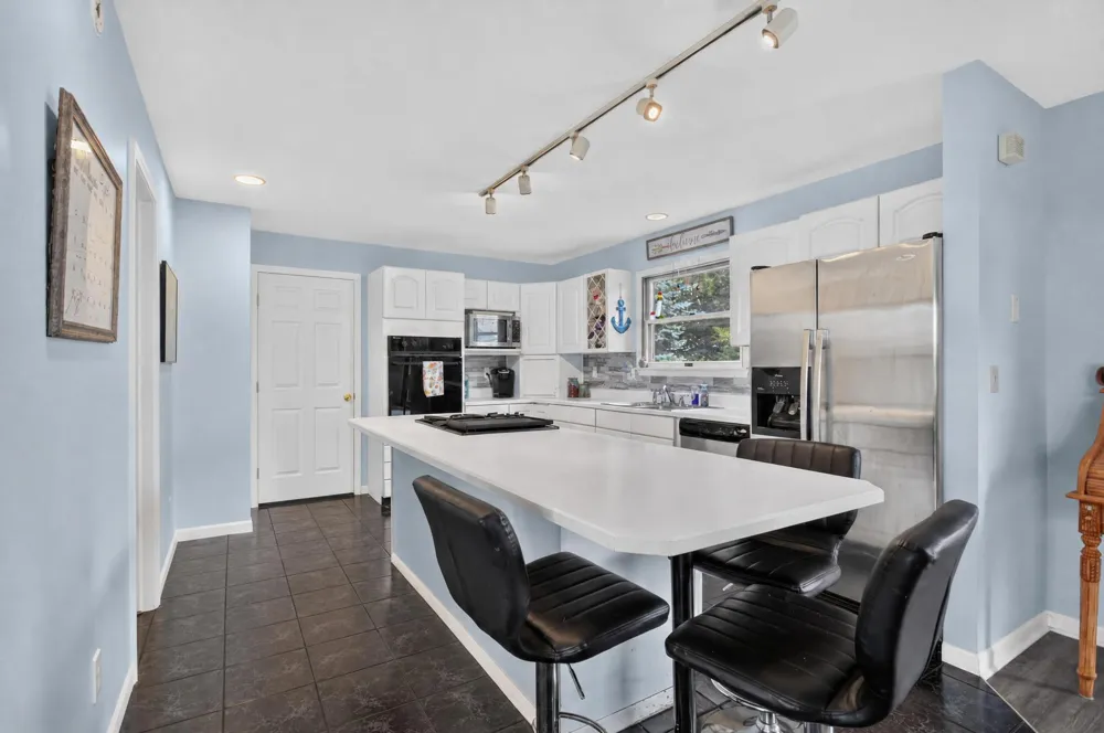 268 Somerset Drive Brooklyn, MI 49230