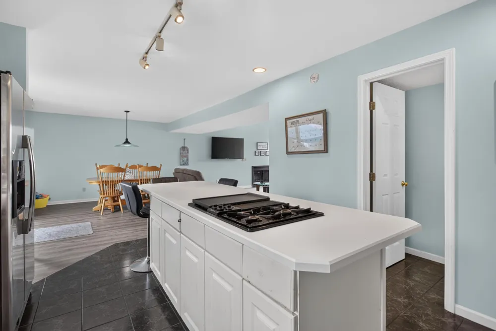 268 Somerset Drive Brooklyn, MI 49230
