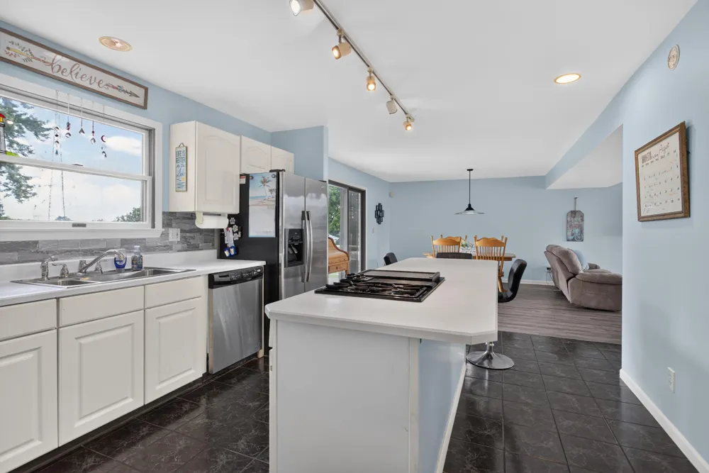 268 Somerset Drive Brooklyn, MI 49230