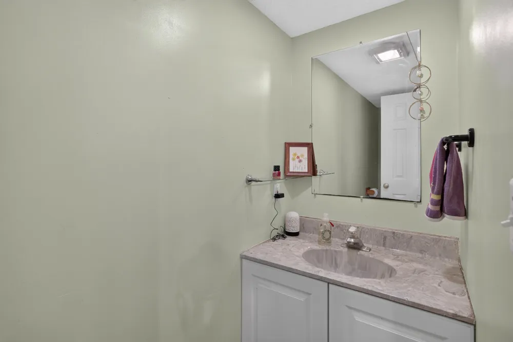 268 Somerset Drive Brooklyn, MI 49230