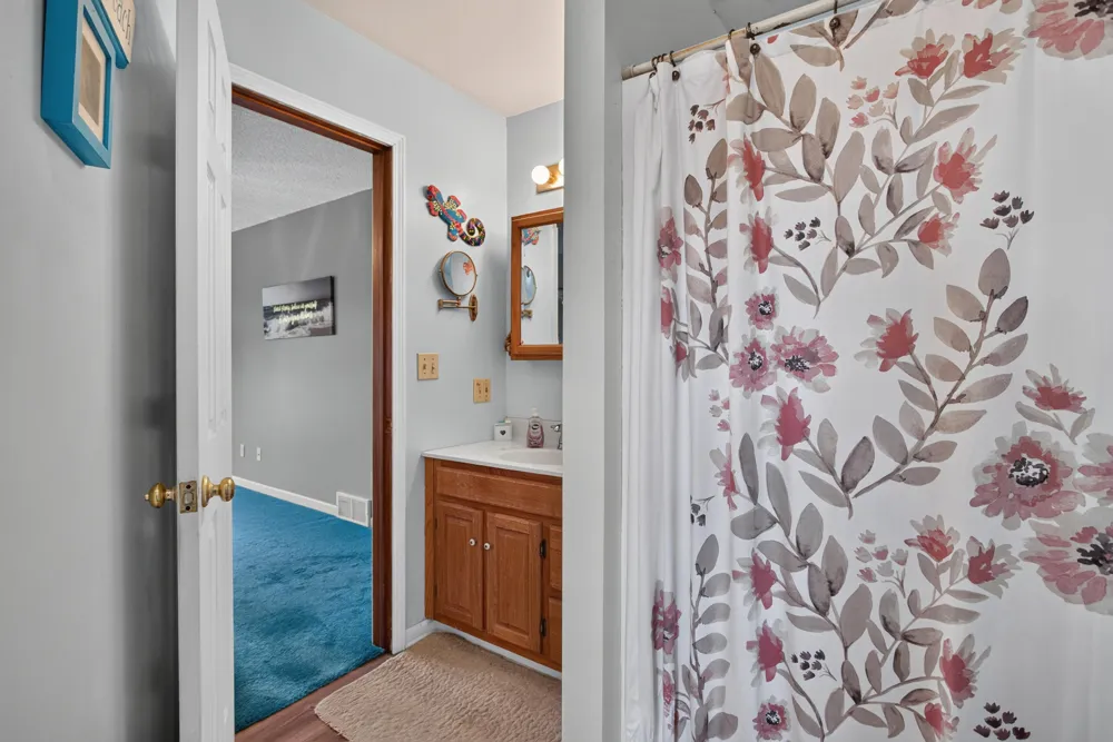 268 Somerset Drive Brooklyn, MI 49230