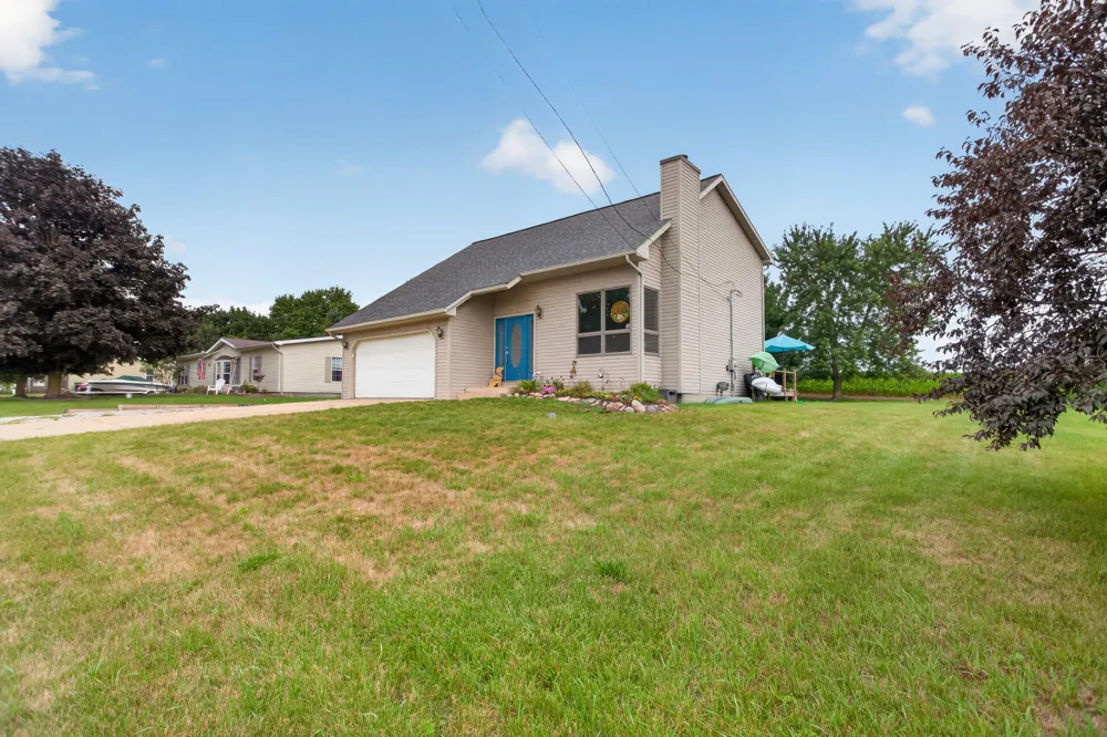 268 Somerset Drive Brooklyn, MI 49230