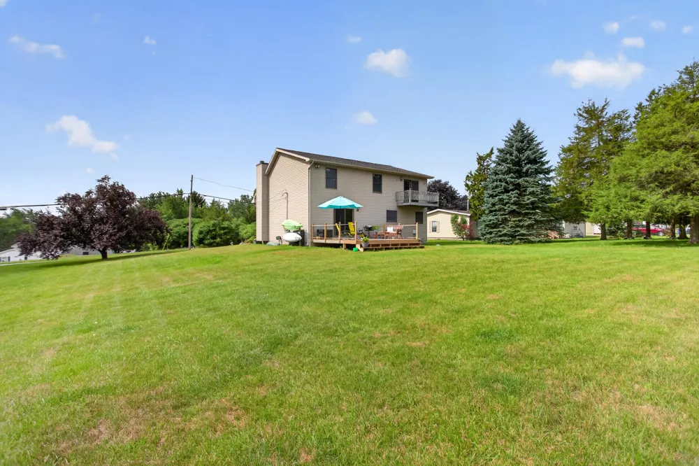 268 Somerset Drive Brooklyn, MI 49230