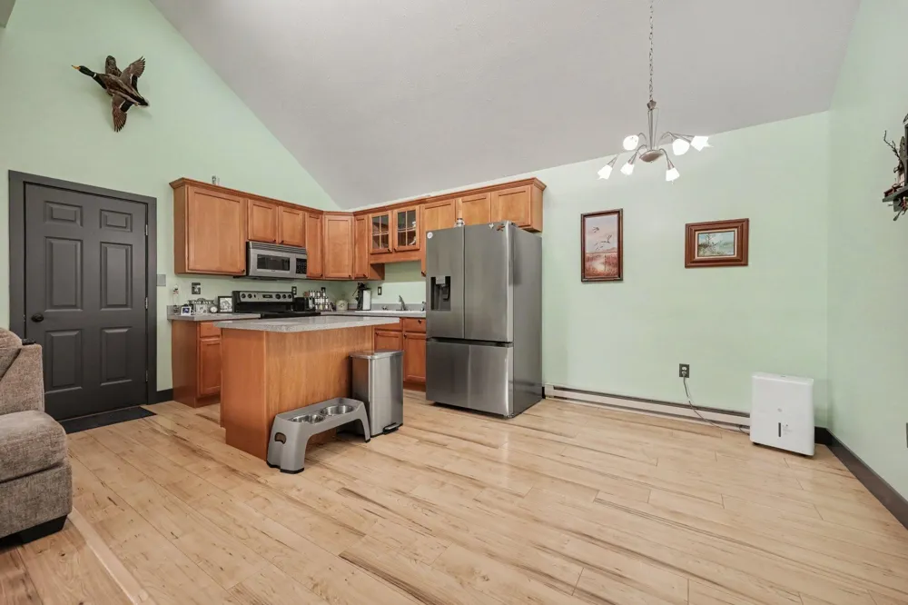 378 124th Avenue Shelbyville, MI 49344