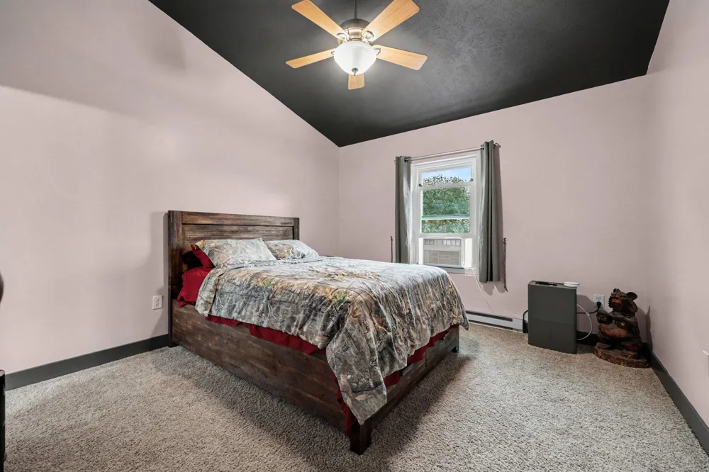378 124th Avenue Shelbyville, MI 49344